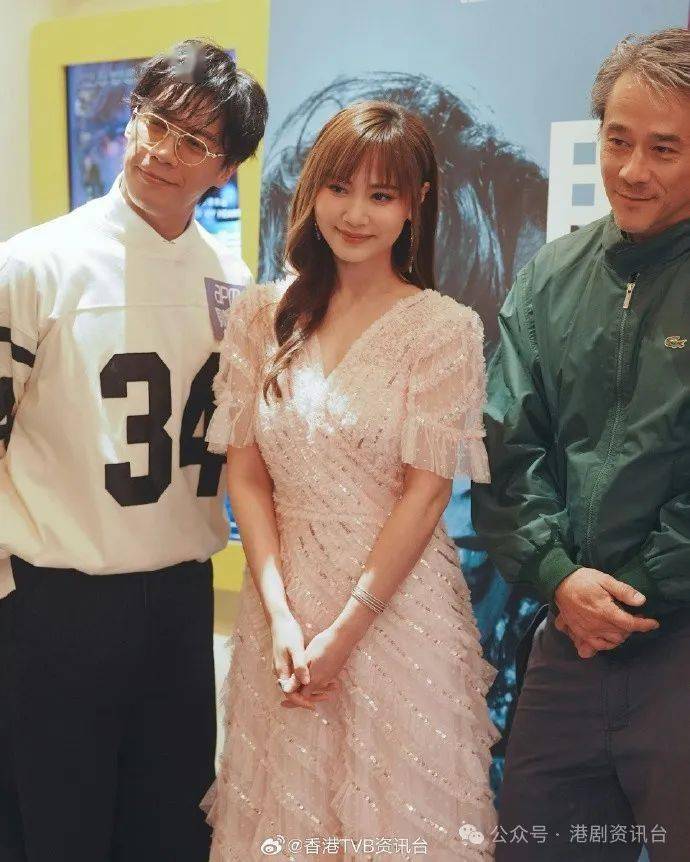 吴嘉龙：星二代光环下的坚守与无奈 从配角到首映礼白发沧桑，吴嘉龙的演艺沉浮路