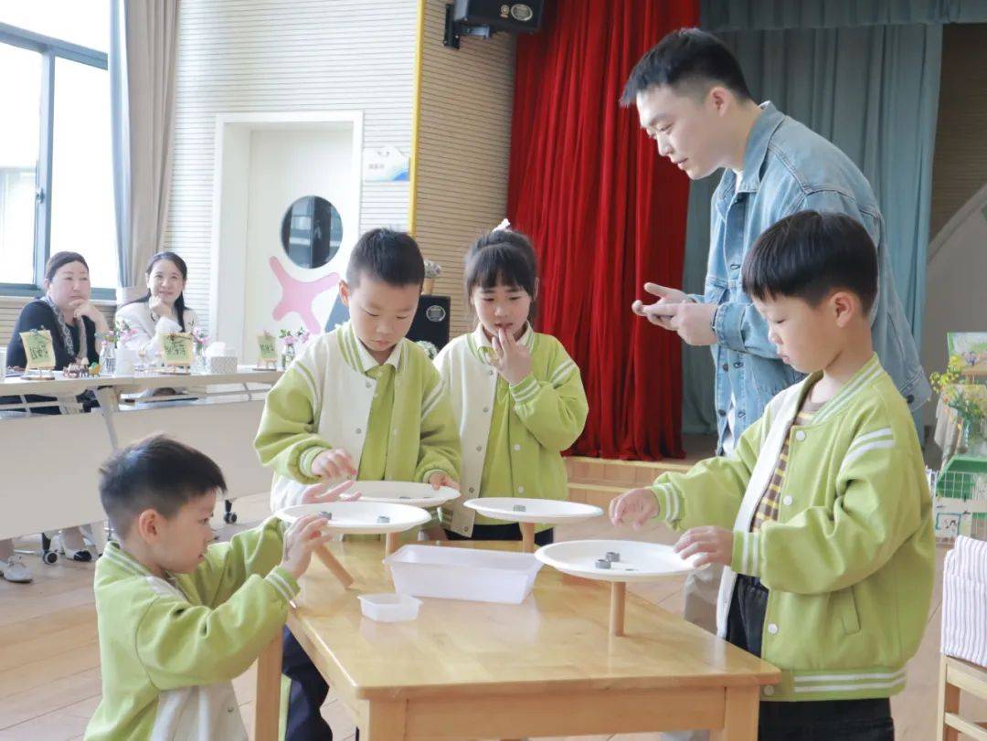 执教:暨阳湖幼儿园 周俊利大班语言《春日诗会》来自三所幼儿园的6位