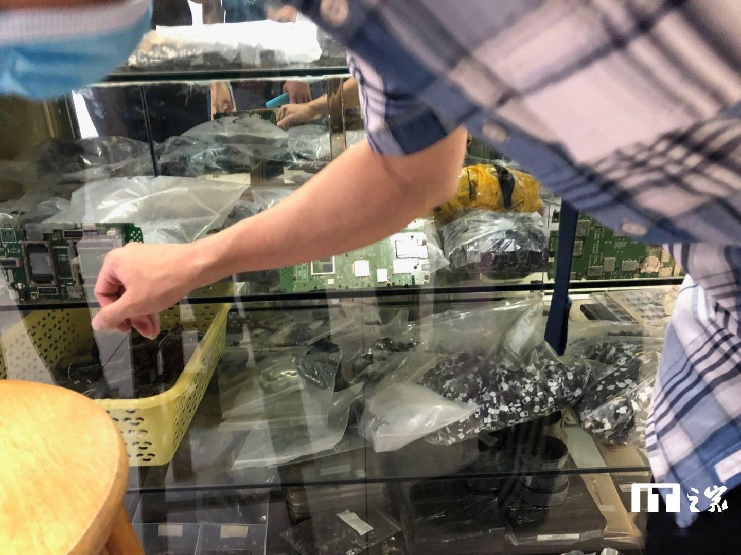 美国关税致行情不稳定，消息称华强北市场多款热门芯片“封库存”
