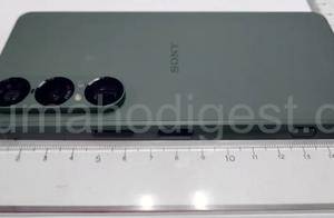 索尼Xperia 1 VII真机首曝：手机行业唯一清流设计