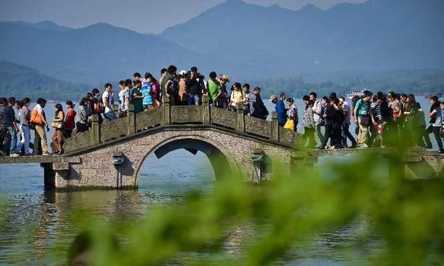 河南省国内旅游收入_五一期间河南省旅游收入_