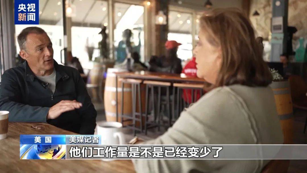 首批加征145%关税货物抵美，美国港口一片冷清！商品贵了，特朗普喊话：少买点！可以暂时不用交关税，这种操作大火……