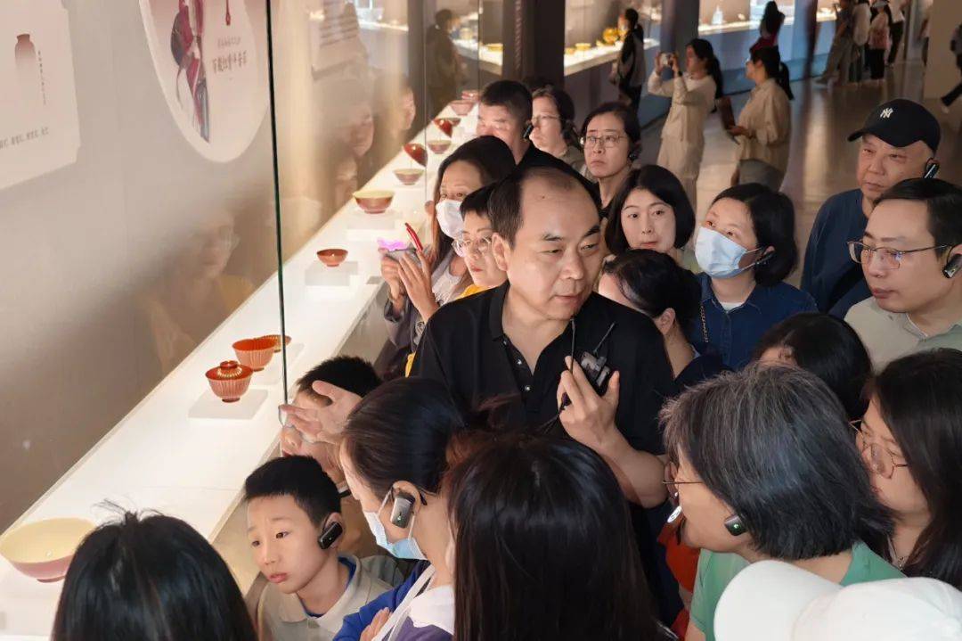 “秋水长天”特展收官倒计半岛体育网址时奉贤博物馆开启沉浸式瓷韵之旅(图5)