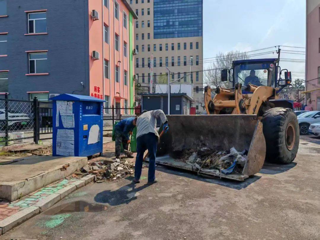 欧博体育入口承德街道开展建筑垃圾专项清理行动(图2)