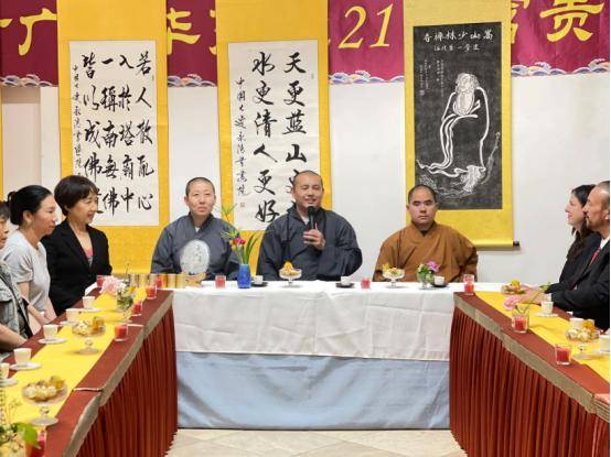 PG电子网址茶和天下心献母亲“罗马雅集·孝亲茶会”扬中华文化(图2)