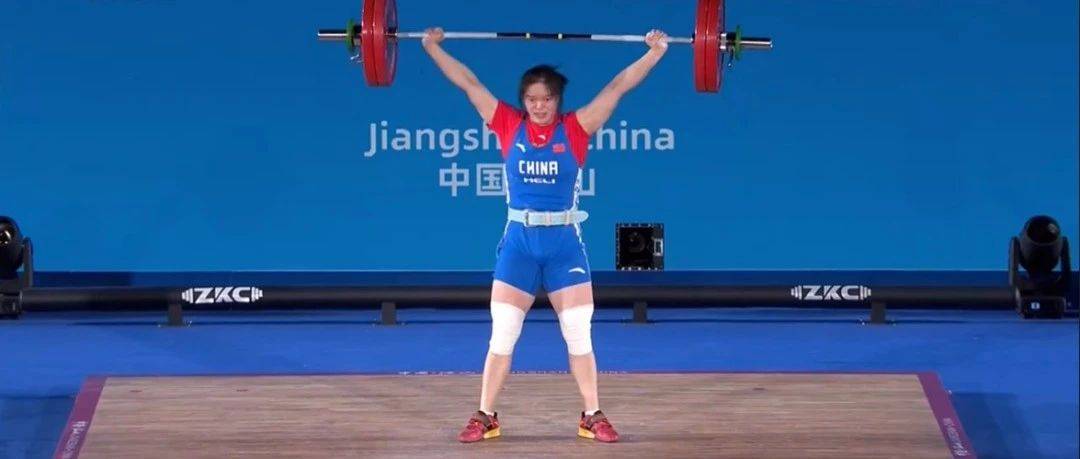 亚洲举重锦标赛,杨秋霞刷新女子71公斤级抓举世界纪录_成功_挺举_比赛
