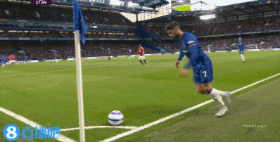 恩佐射门打在霍伊伦手上，裁判未判点、切尔西球员抗议