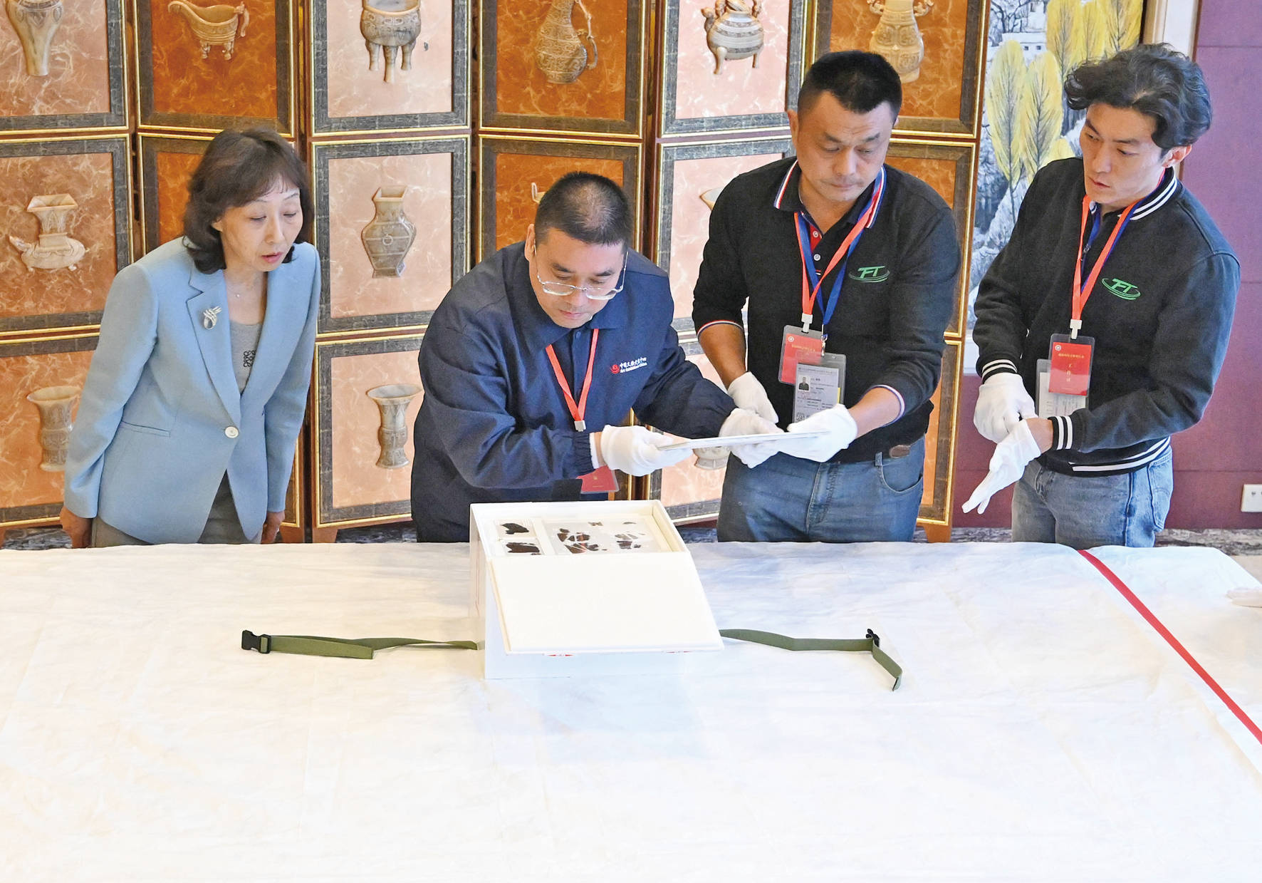 《五行令》《攻守占》的回家路_文物_帛书_流失