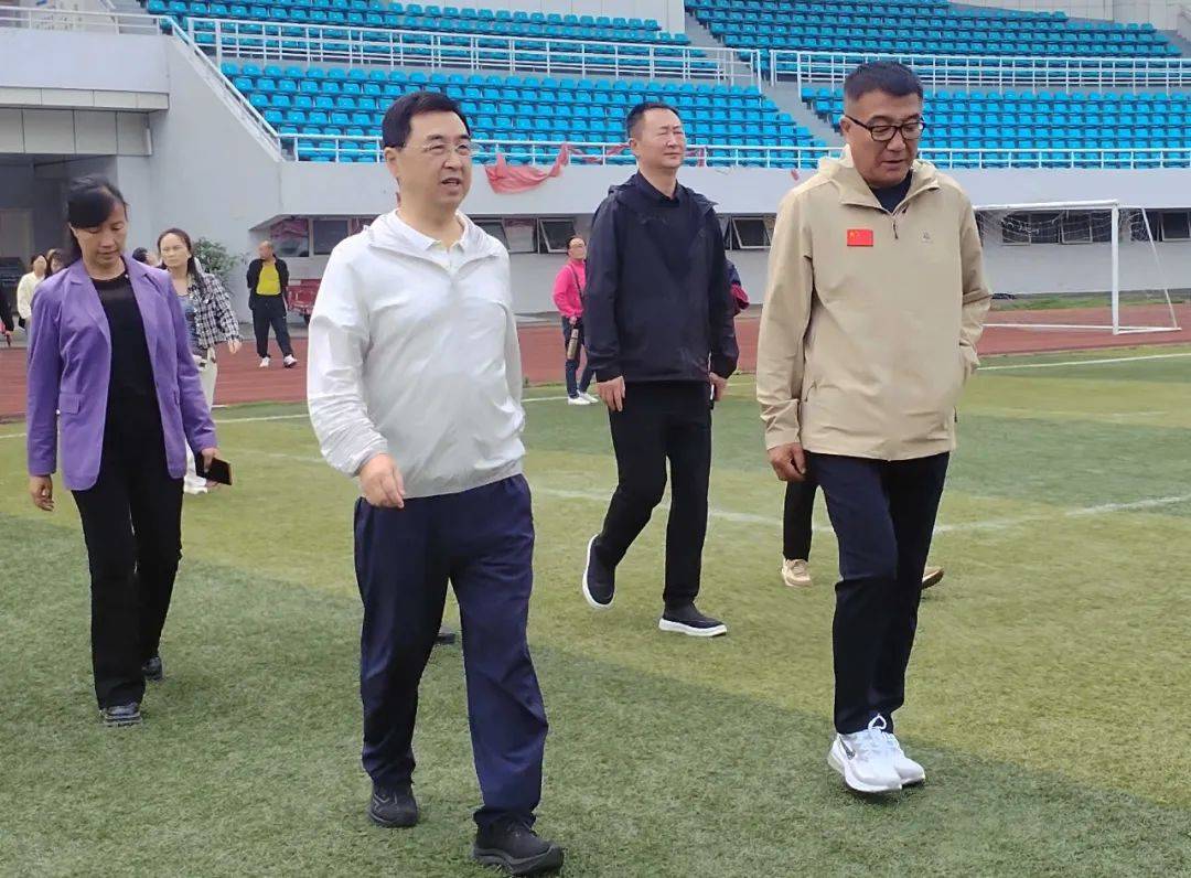 王华平赴惠水县调度2025年中国