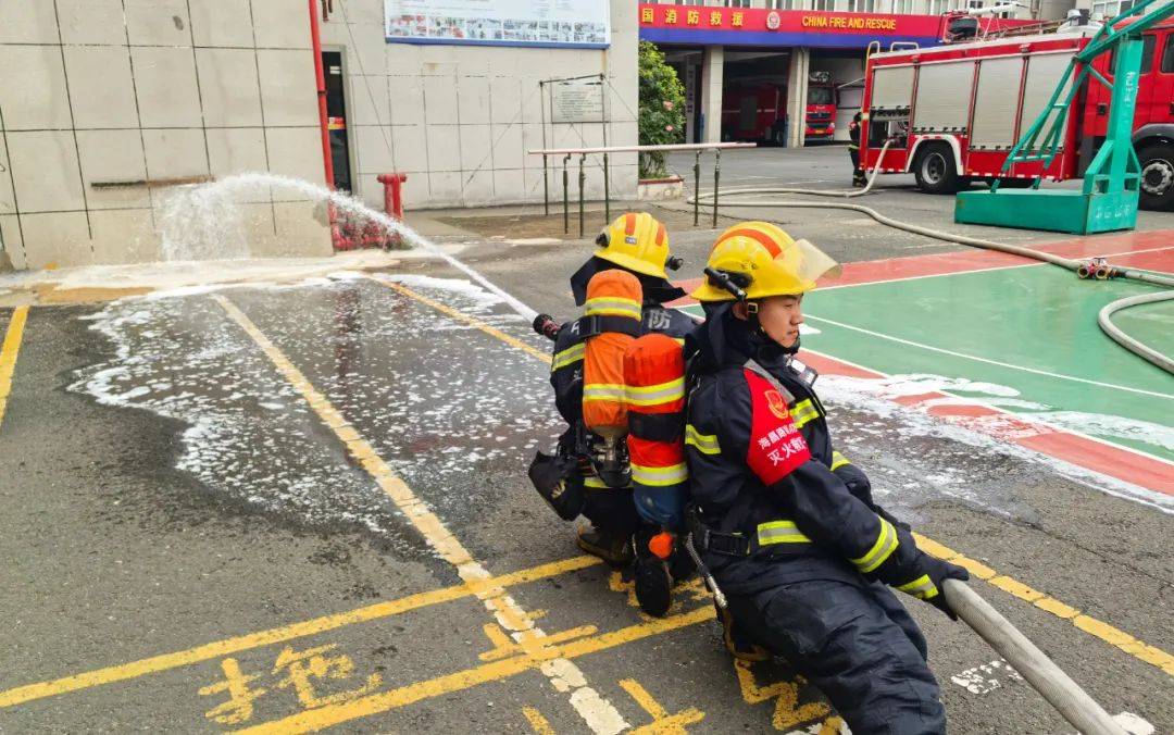 海昌路消防救援站积极推进灭火救援攻坚组建设