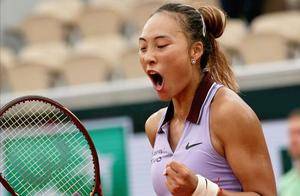 CCTV5直播，17:00，郑钦文VS萨姆索诺娃，中国金花一姐剑指冠军