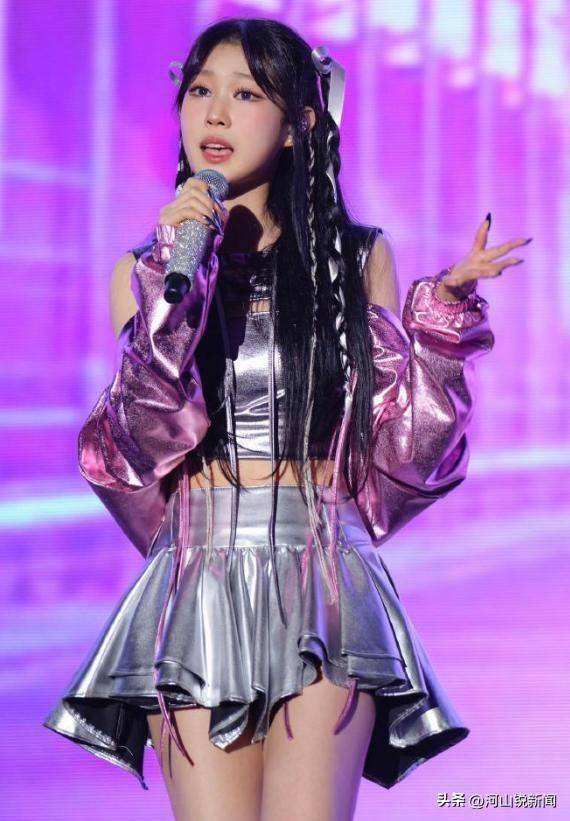 44岁小沈阳做梦也没想到，自己18岁女儿，已经开始为他争光了