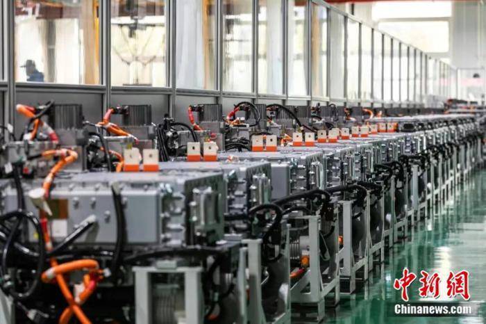 碳路中国 | 中国氢能驶入快车道：3650万吨背后的绿色引擎