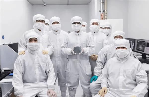 中国110GHz带宽高性能薄膜铌酸锂调制器芯片实现量产