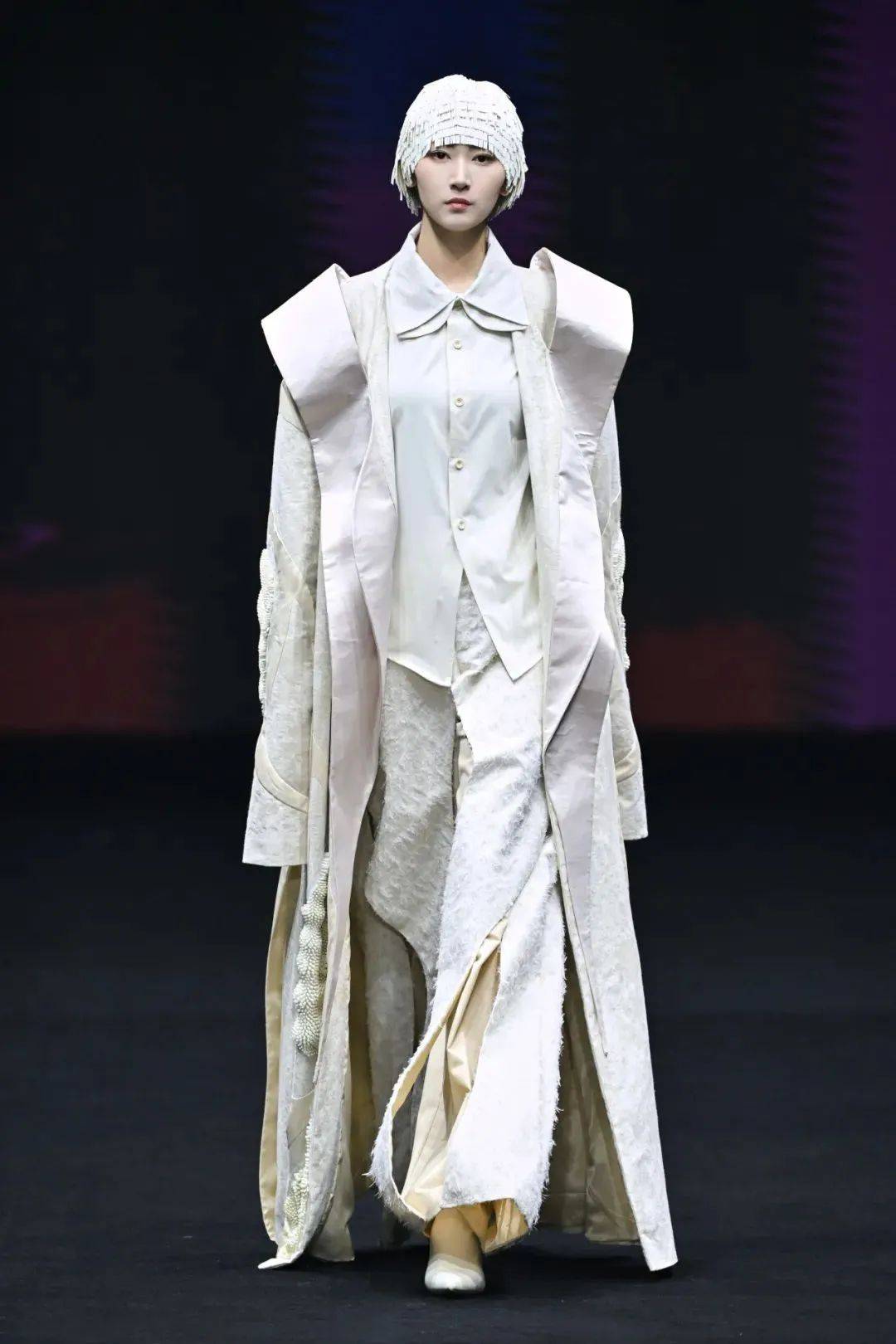 作品《柳如是》赢了