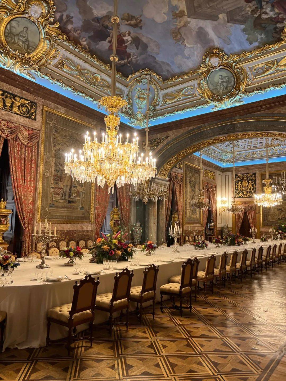 【皇家礼遇】6月30日成团铁发