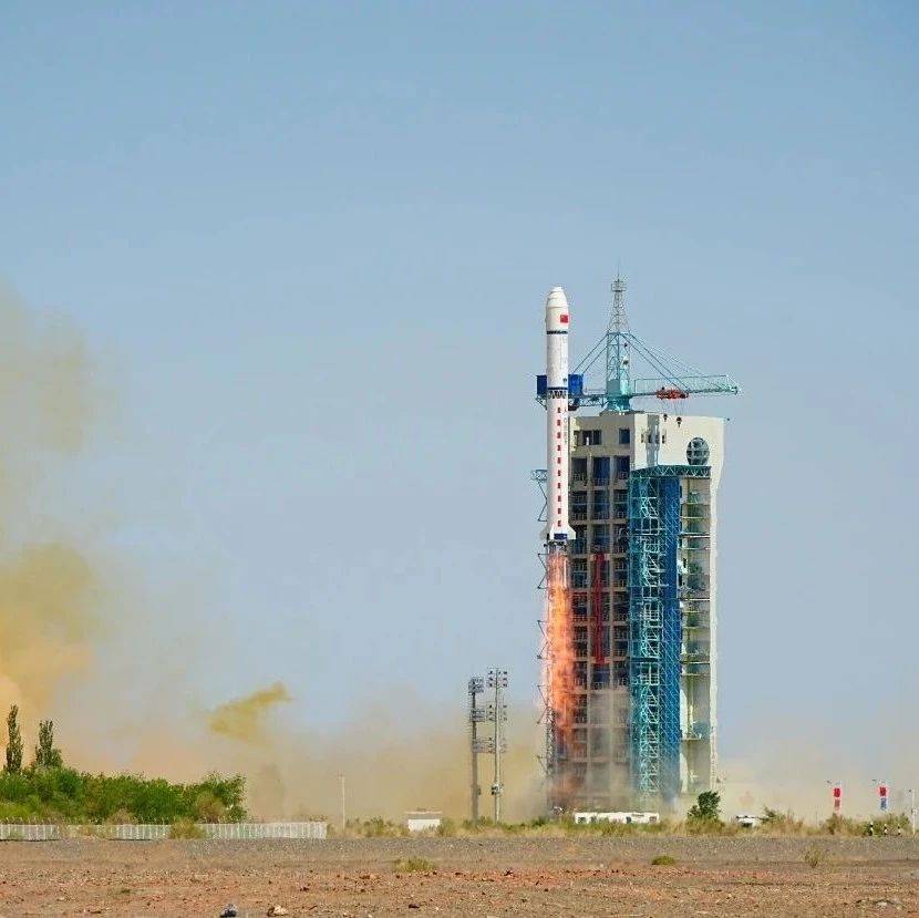我国首颗地球物理场探测业务卫星“张衡一号”02星成功发射