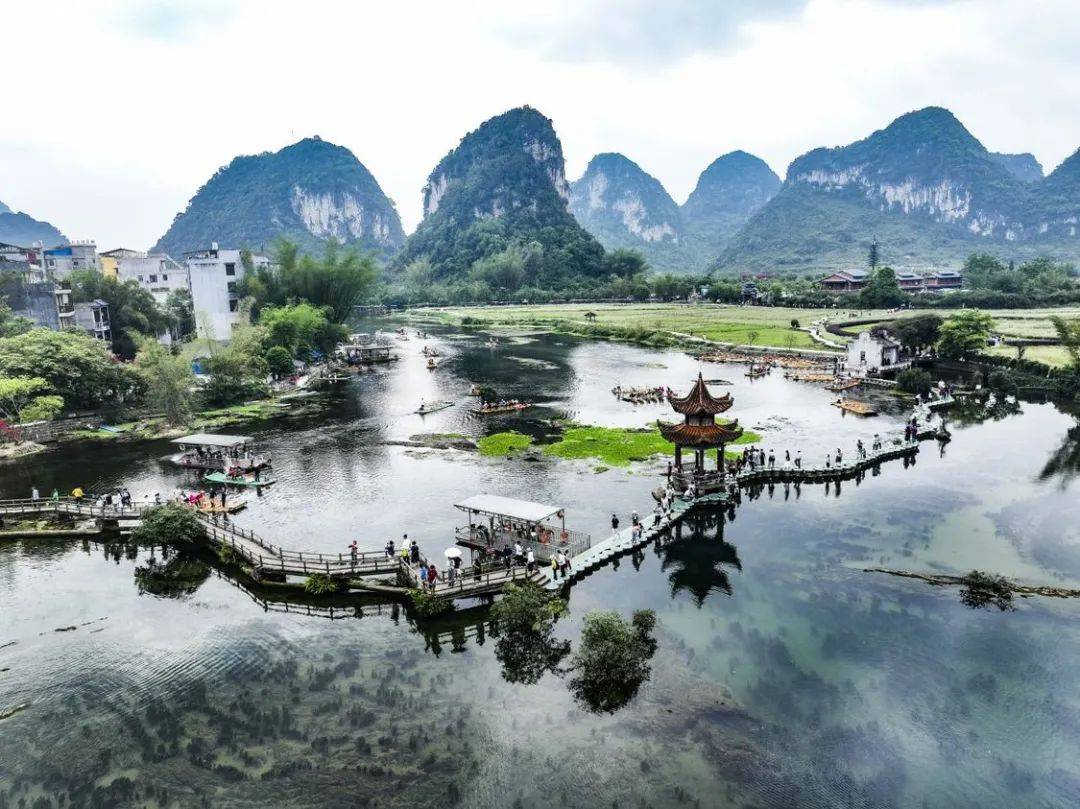 在广西，沉浸式感受异域烟火气有多容易？_在广西，沉浸式感受异域烟火气有多容易？_