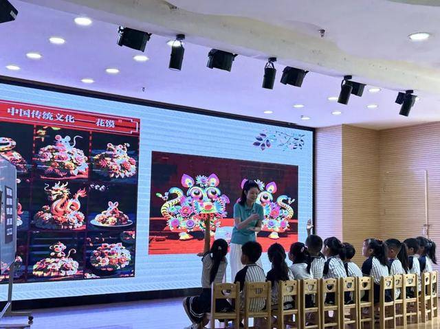 五大领域艺术教育研讨活动_幼儿园艺术教育融合_幼儿园语言教学反思