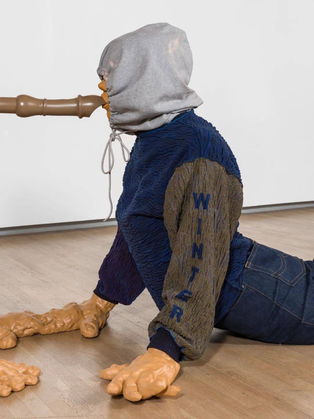 mussel tearsshulamit nazarian gallerylos angeles us2022在展厅前