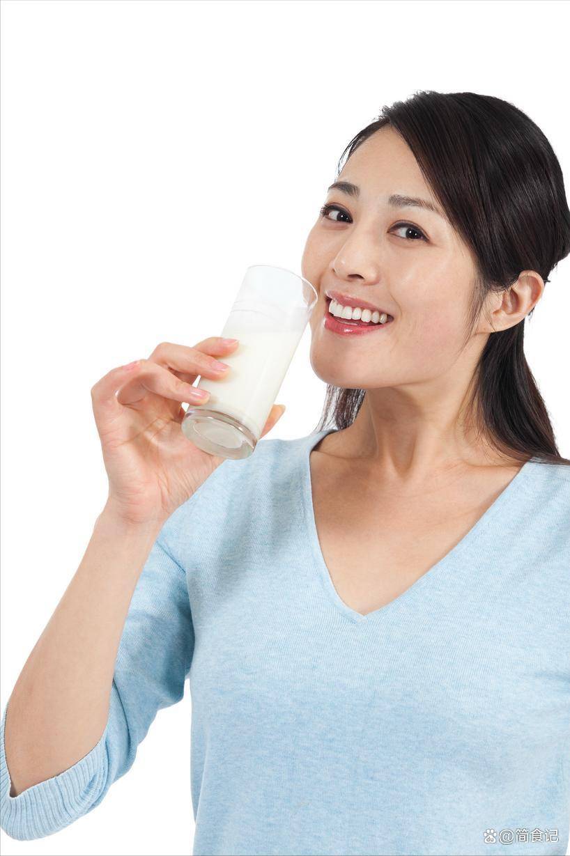 _告别“奶粉勾兑”时代，新规治愈年轻人的“配料表焦虑”_告别“奶粉勾兑”时代，新规治愈年轻人的“配料表焦虑”