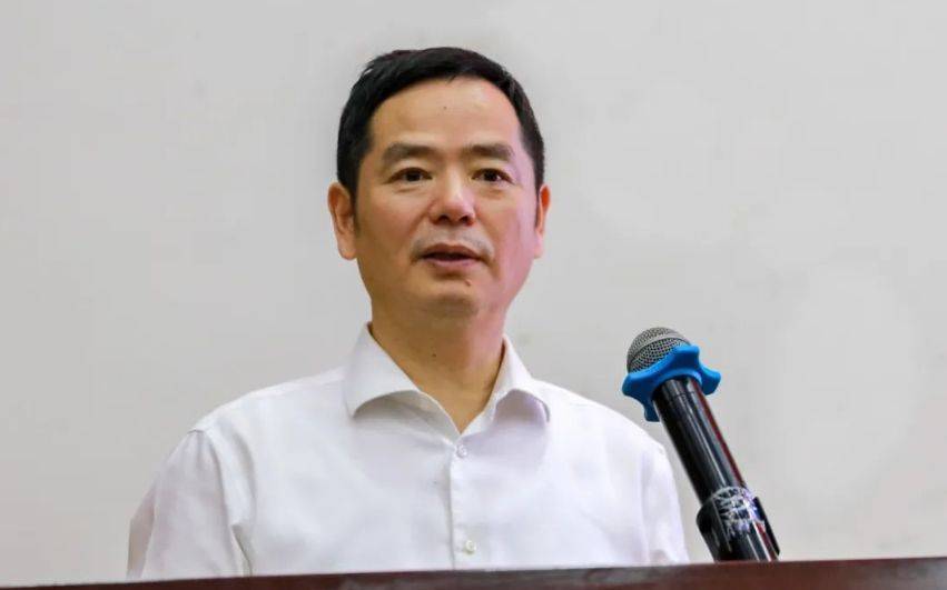 黄三文，升副部