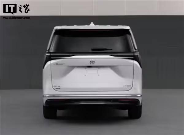 别克GL8陆尊PHEV新车型申报：纯电续航里程增至150公里