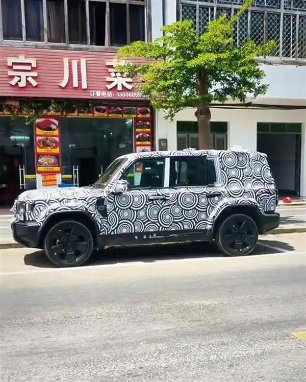 2025年下半年发布！奇瑞 iCar 全新SUV的谍照曝光