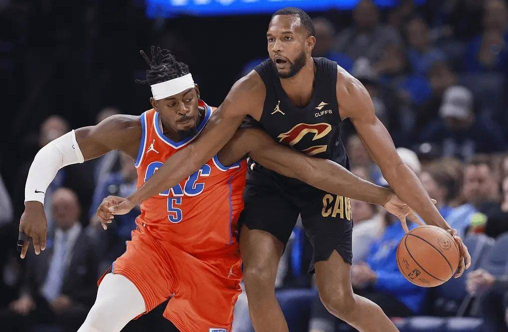 NBA最被高估的球队爆冷三连败，联盟第一面临危机