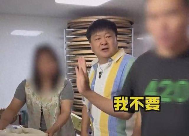 杭州文旅天塌了！洪剑涛喝茶被赶后续：老板底裤被扒，难怪太嚣张