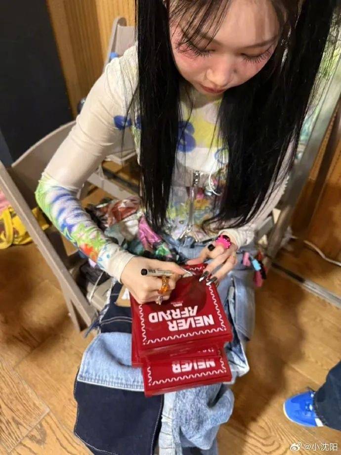 溺宠娇宝贝:小沈阳回应女儿出道专辑售卖遇冷，“仅卖出65张”：我们家的家风不看成绩