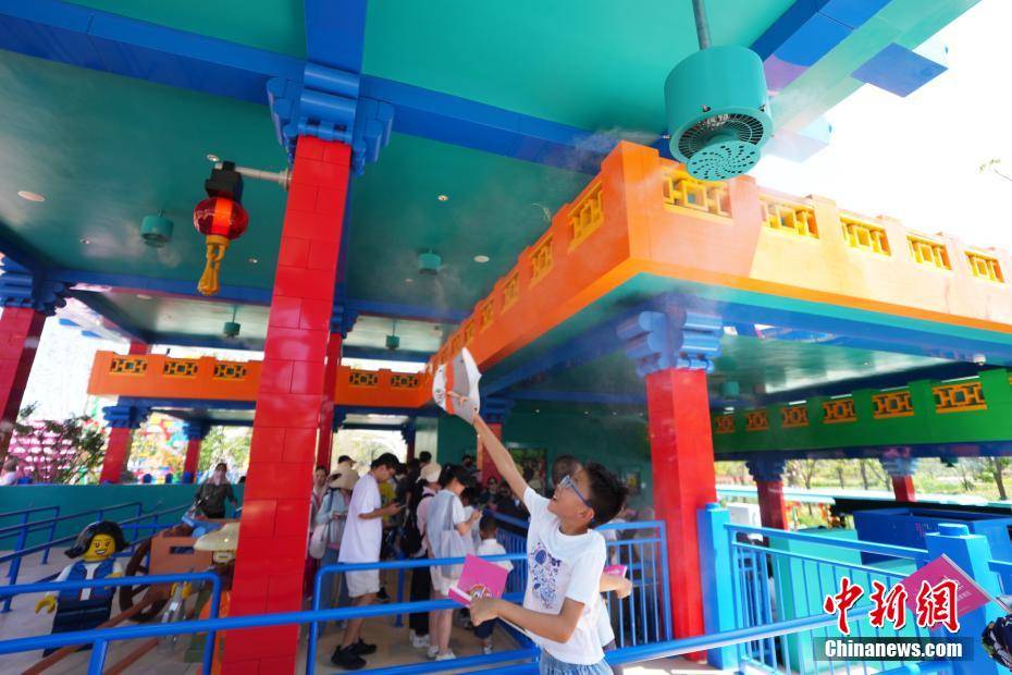 上海乐高乐园迎来盛大开园 上海乐高乐园迎来盛大开园
