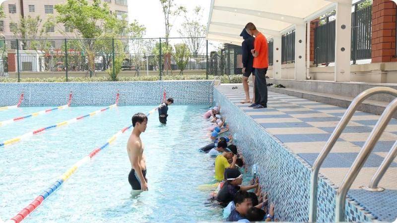 江西暑期“水花行动”：游泳成学生防溺水必修课
