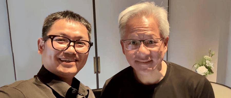 与黄仁勋北京对谈90分钟：54问无所不谈，夸雷军，赞华为，点名蔚小理