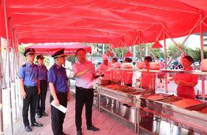 河南漯河：规范餐饮外摆经营 为城市夏日经济添活力