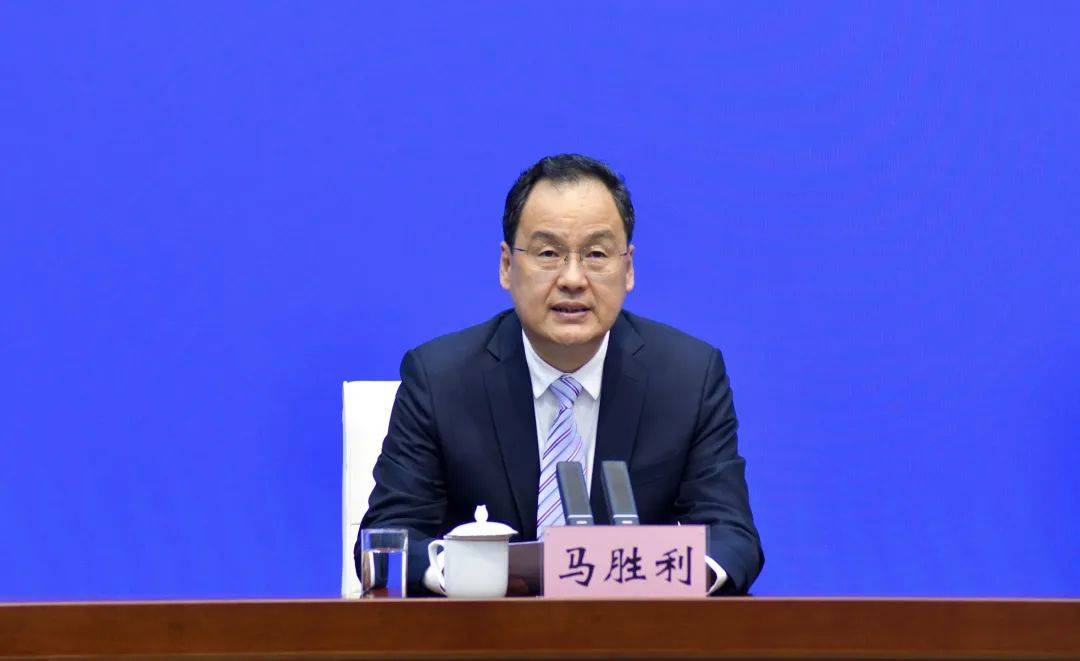 邀请市交通运输局局长马胜利,市财政局副局长阎金平,西安浐灞国际港