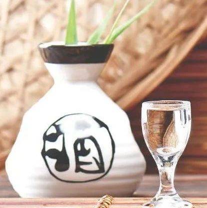 张坤逆市加仓白酒股_易方达_重仓股_基金经理