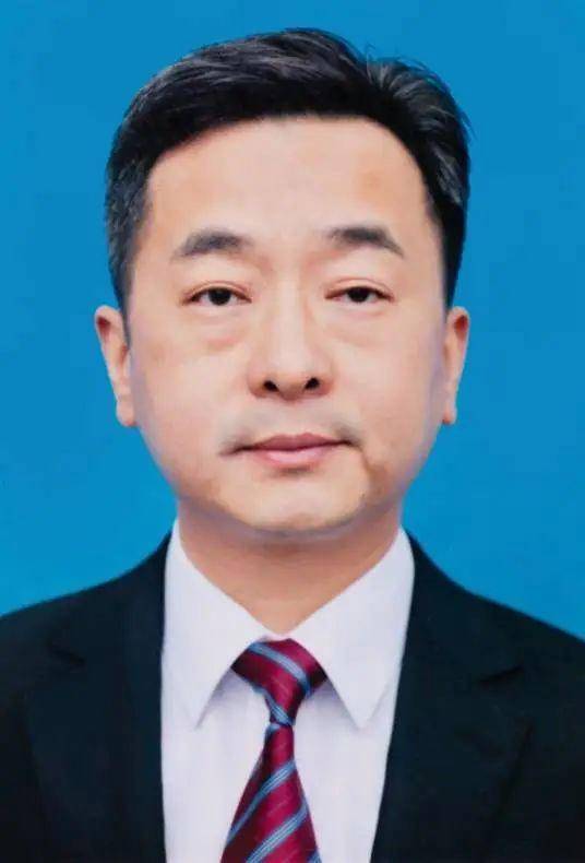 四个省政府领导班子调整