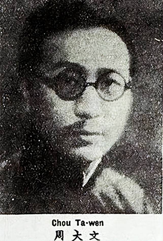 《红灯记》李铁梅，从结婚到丈夫去世，仅4个月，83岁近况如何？