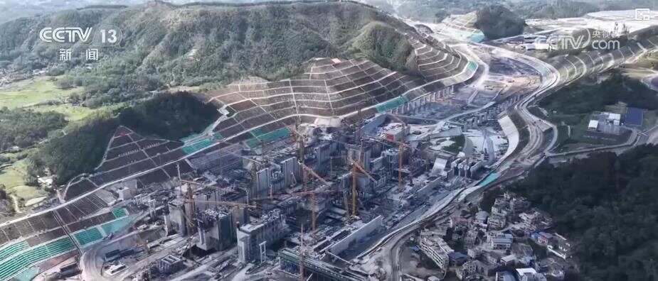 交通基建“加速跑”：上半年交通固定资产投资16474亿元 重大工程进展顺利