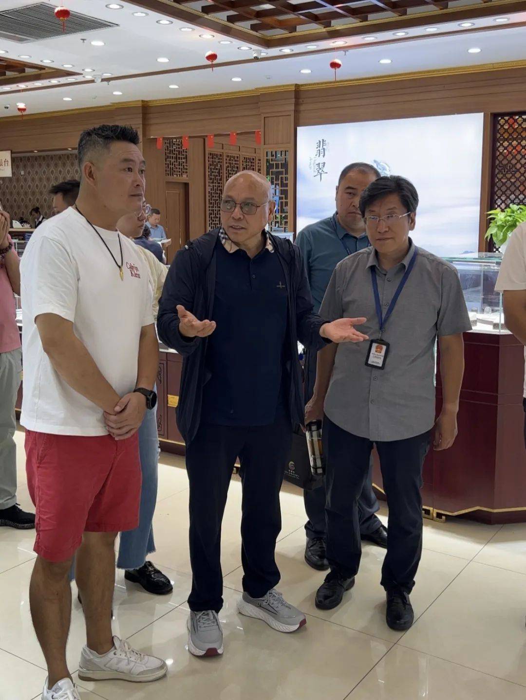 大理市持续开展暑期旅游市场联合执法
