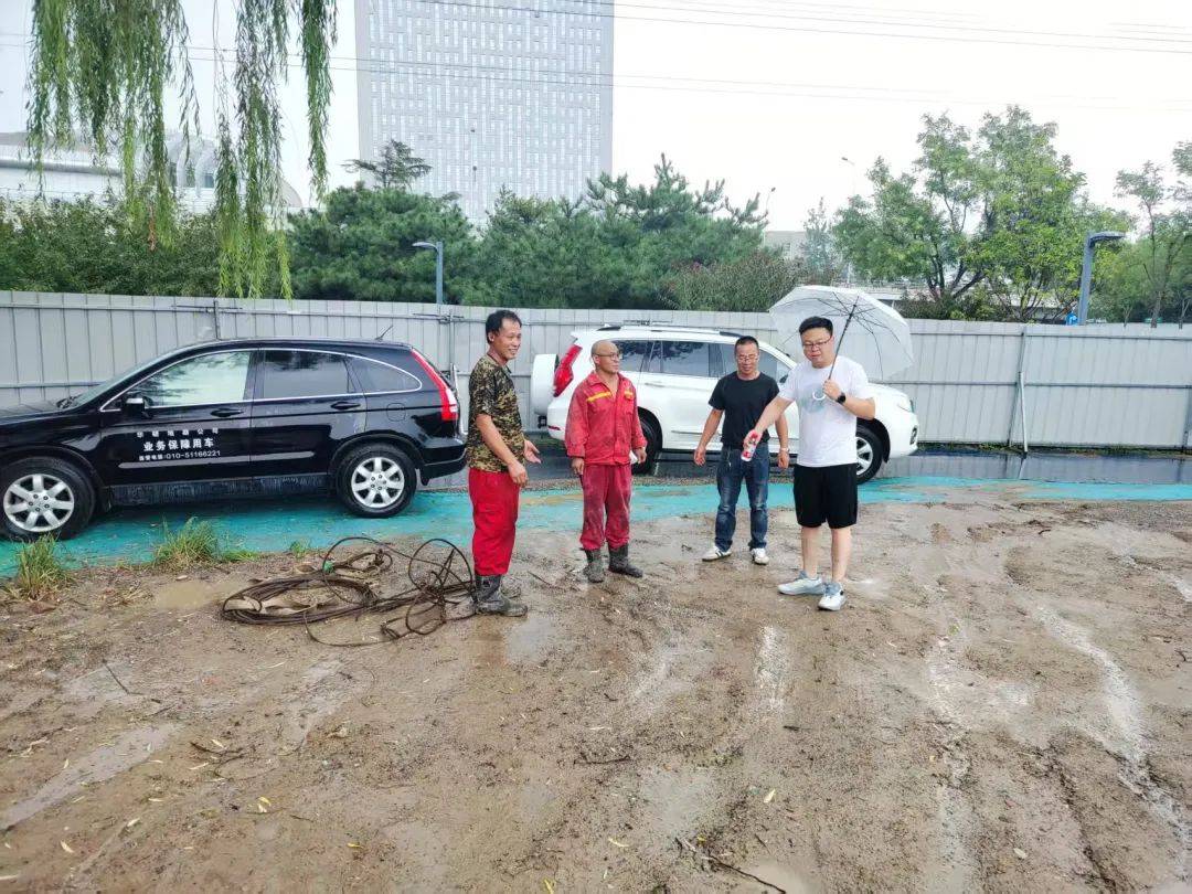 多措并举全力应对强降雨，筑牢城市防汛安全屏障