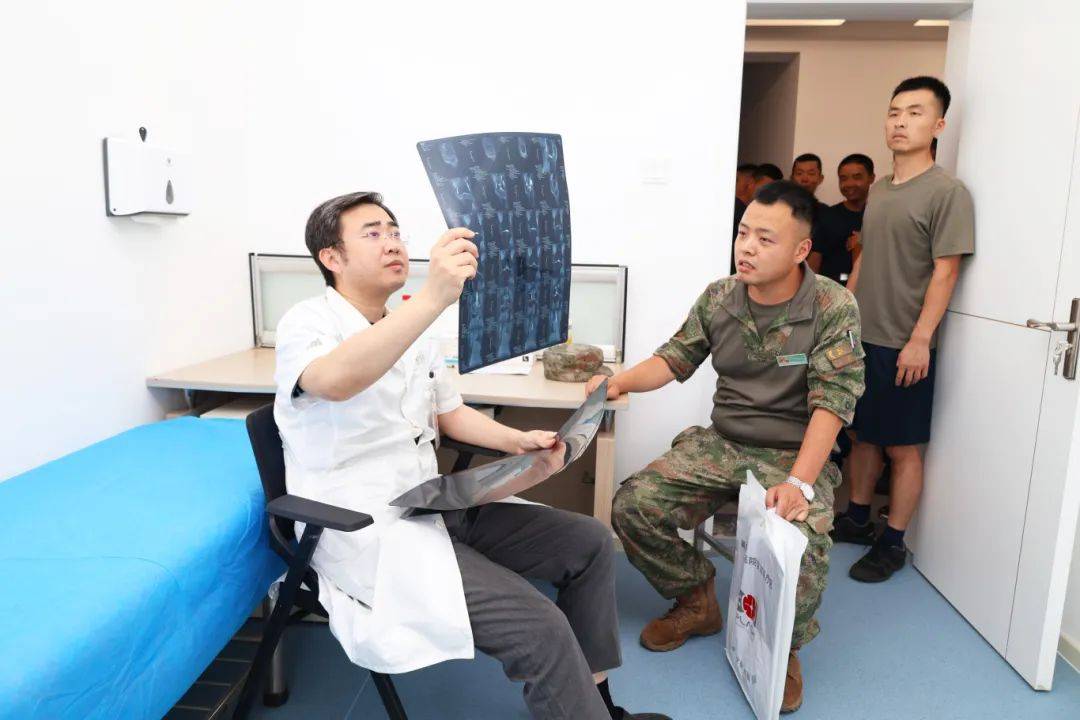 包含中国人民解放军第四六三医院（沈阳军区空军中心医院）热门科室黄牛挂号的词条