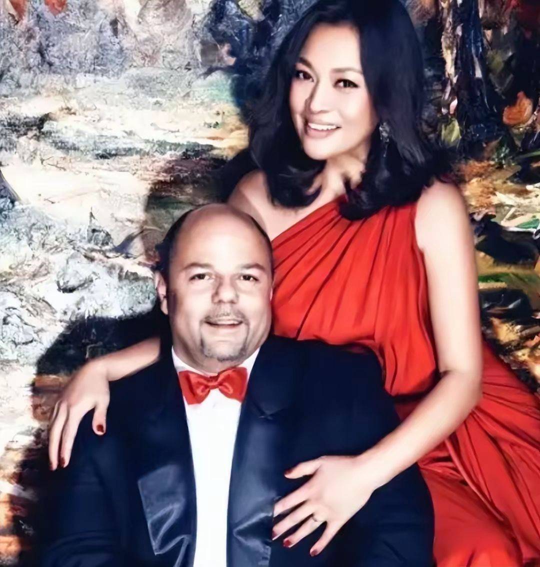 黄小茂也没想到,那个被他"抛弃"的前妻史可,今靠新剧咸鱼翻身