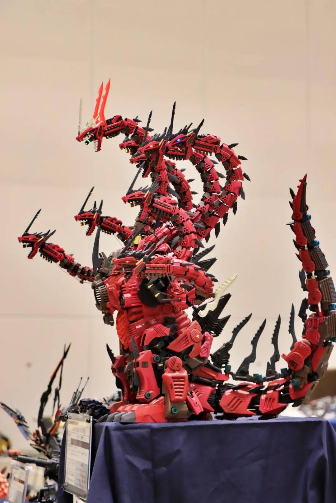 这难道是三倍速的基多拉?用索斯兽制作的九头龙