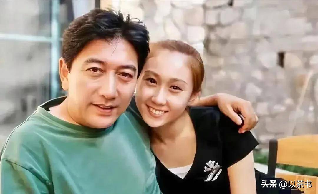 “藏”了这么多年，原来他就是水均益的女婿，难怪父女俩如获至宝