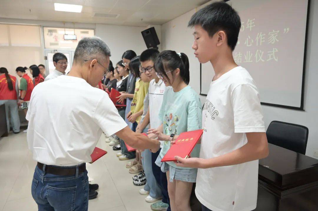 结业不“停业”，“英林心·心作家”研学营未来有约