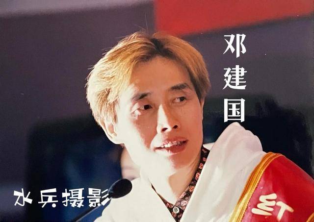 老谋深算邓建国:认14岁干女儿,等了5年亲手培养了一个小妻子