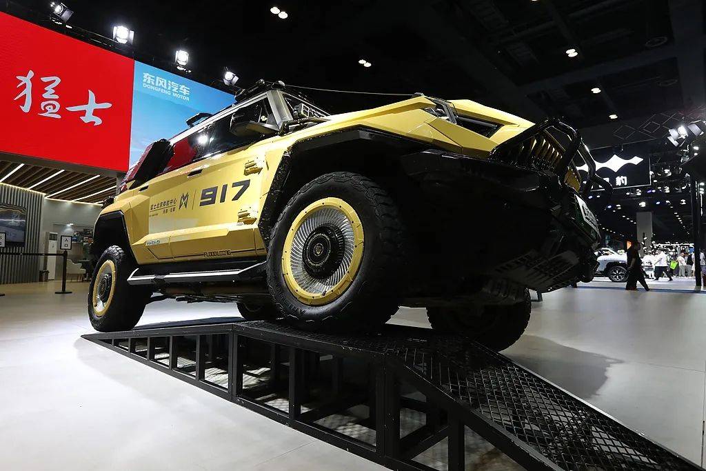 销量超过10,000到四个半月。华为军事秩序可以帮