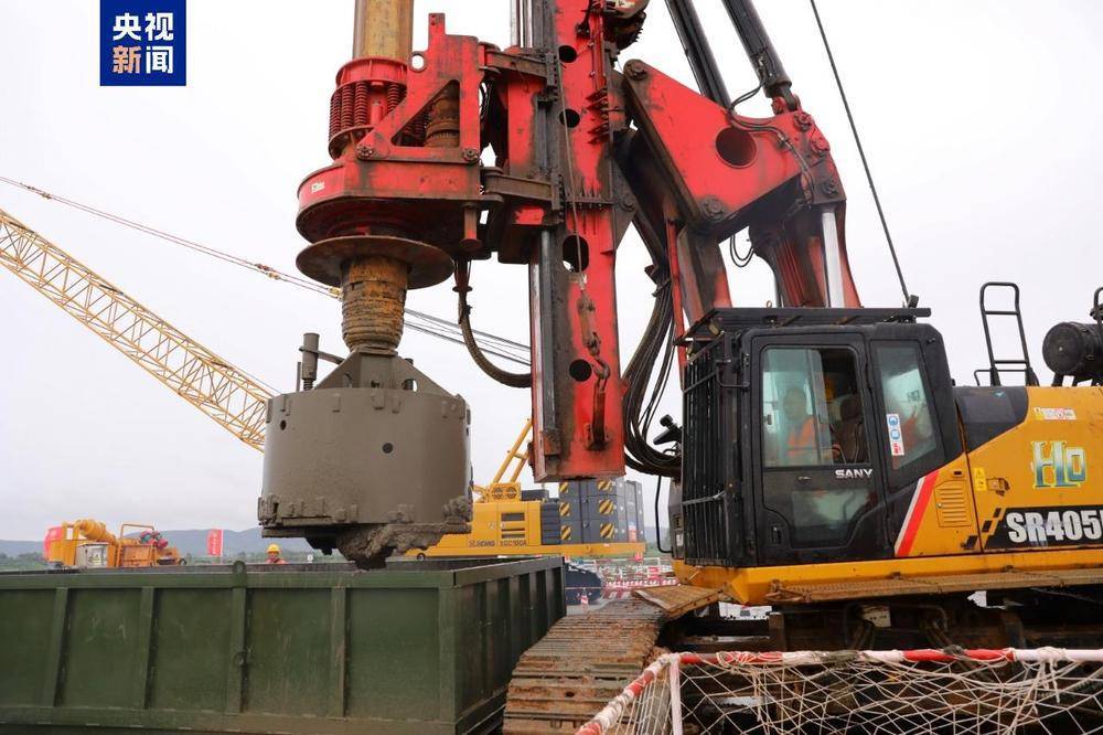 合湛高铁全线进入海上主体施工阶段 预计2028年底建成通车
